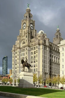 Human Likeness Gallery: Statue of Edward V11 and the Liver Royal Building, UNESCO World Heritage Site, Waterfront