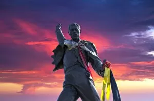Dramatic Sky Gallery: Statue of Freddie Mercury, Montreux, Canton Vaud, Switzerland, Europe