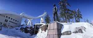 Statue of Fridtjof Nansen and the ski jump at the Ski Museum