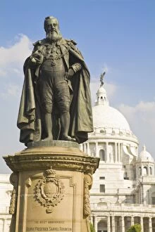 Images Dated 8th November 2008: Statue of George Robinson, Viceroy and Governor General of India 1880-1884