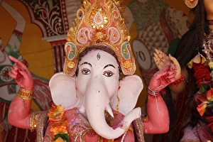 Stereotypical Prints: Statue of Hindu god Ganesh, Goverdan, Uttar Pradesh, India, Asia