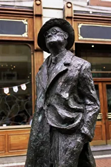 Dublin Prints: Statue of James Joyce