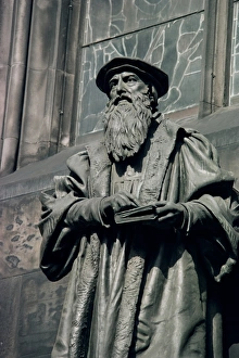 Statue of John Knox