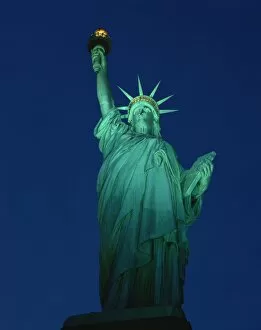 Images Dated 5th February 2008: Statue of Liberty, New York, United States of America, North America