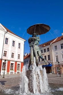 Estonia Prints: Statue of lovers (Suudlevad Tudengid)