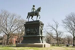 Statue of Major General Logan, scultpure by Franklin Simmons at Logan Circle