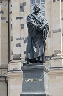 Statue of Martin Luther, Frauenkirche, Dresden, Saxony, Germany, Europe
