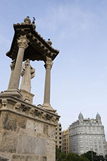 Images Dated 28th June 2007: statue, Puente del Mar