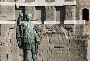 Images Dated 27th October 2009: Statue of Roman soldier in front of Trajans Forum, Via Dei Fori Imperiali