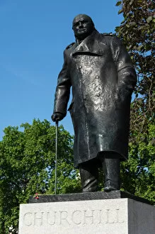 London Gallery: Statue of Sir Winston Churchill, Parliament Square, London, England, United Kingdom, Europe
