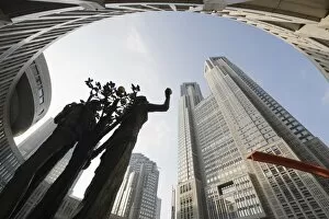 Images Dated 10th December 2009: Statue in front of the Tokyo Metropolitan Government Building, Shinjuku