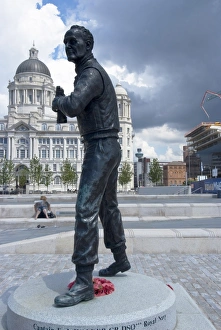 Images Dated 23rd June 2009: Statue by Tom Murphy, of Captain Frederick John Walker, noted World War II British Royal Navy officer