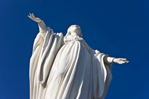 Statue of the Virgin Mary at Cerro San Cristobal overlooking the city, Santiago Statue of the Virgin Mary at Cerro San Cristobal overlooking the city, Santiago