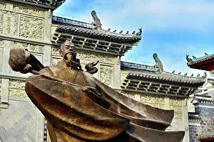 Priest Prints: Statue of XuXun, the founding Taoist priest of Wanshou Temple from the Jin Dynasty at Wanshou Temple