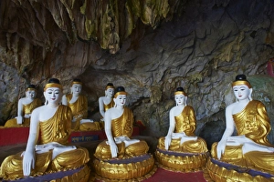 Hpa An Prints: Statues of the Buddha, Saddar Cave, near Hpa-An, Karen State, Myanmar (Burma), Asia