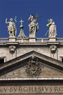 St Peters Prints: Detail of statues on the roof of St