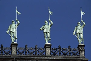 Statues of soldiers on the roof of the Hotel de Ville, Paris, France, Europe