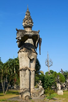 Images Dated 28th December 2010: Statues in Xieng Khuan Buddha Park, Vientiane Province, Laos, Indochina