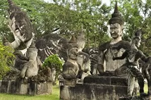 Images Dated 24th January 2010: Statues at Xieng Khuan (Buddha Park), Vientiane, Laos, Indochina, Southeast Asia, Asia