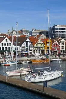 Images Dated 29th May 2009: Stavangers picturesque harbor, Stavanger, Rogaland, Norway, Scandinavia, Europe