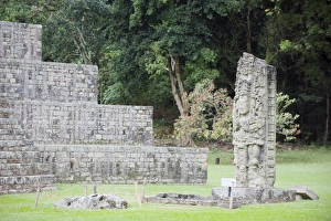 Images Dated 4th December 2010: Stelae A dating from 731 AD depicting Rabbit 18, Copan Ruins, Mayan archaeological site
