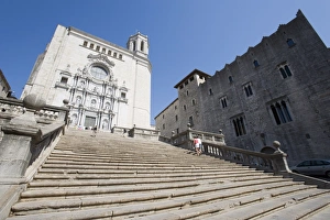 Images Dated 27th July 2007: Steps of Cathedral