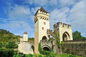 Period Prints: Stone arch bridge crosses Lot River in Cahors