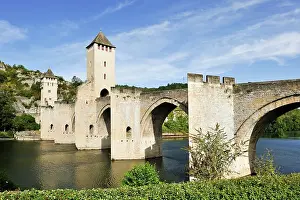 Century Prints: Stone arch bridge spans the Lot River in Cahors