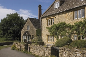 Cotswold Prints: Stone cottages, Lower Slaughter, The Cotswolds, Gloucestershire, England