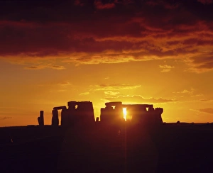 Primitive Prints: Stonehenge, Ancient ruins, Wiltshire, England, UK, Europe