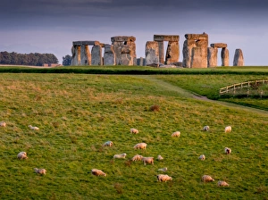 Stonehenge, UNESCO World Heritage Site, Salisbury Plain, Wiltshire, England, United Kingdom