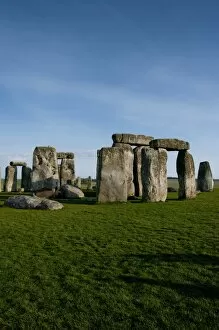 Images Dated 6th April 2009: Stonehenge, UNESCO World Heritage Site, Wiltshire, England, United Kingdom, Europe