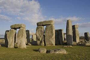 Images Dated 10th February 2010: Stonehenge, UNESCO World Heritage Site, Wiltshire, England, United Kingdom, Europe