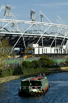 Images Dated 22nd April 2010: Stratford stadium, London, England, United Kingdom, Europe
