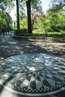 Holiday Makers Gallery: Strawberry Fields Memorial, Imagine Mosaic in memory of former Beatle John Lennon, Central Park