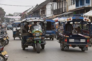 Cart Prints: Street scene, Luang Prabang, Laos, Indochina, Southeast Asia, Asia