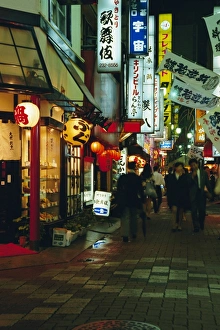 Shinjuku Prints: Street scene at night