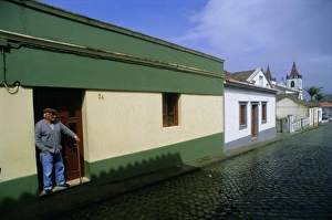 Lean Prints: Street scene in Sao Roch village