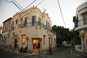Tel Aviv Prints: Street scene at the trendy Neve Tzedek neighbourhood, Tel Aviv, Israel, Middle East