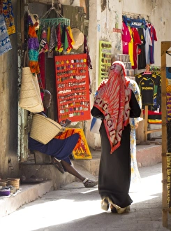 Headscarf Prints: Streetscene, Stone Town, Zanzibar, Tanzania, East Africa, Africa
