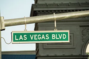 Images Dated 30th January 2000: The Strip (Las Vegas Boulevard)