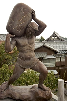 Strong Prints: Strong statue