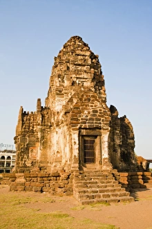 Stereotypically Thai Prints: Stupa at Phra Prang Sam Yot Buddhist Temple, Lopburi, Thailand, Southeast Asia, Asia