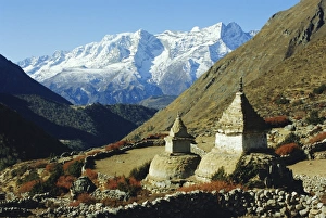 Himalaya Prints: Stupas on the path to Tengboche