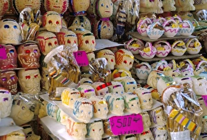 Images Dated 5th August 2008: Sugar skulls