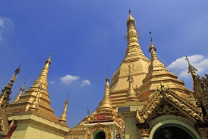 Sule Pagoda Prints: Sule Pagoda, Yangon (Rangoon), Myanmar (Burma), Asia