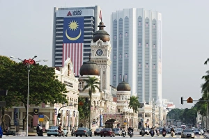 Images Dated 4th September 2009: Sultan Abdul Samad Building and Dayabumi complex, Merdeka Square, Kuala Lumpur