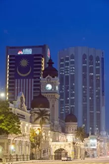 Images Dated 4th September 2009: Sultan Abdul Samad Building and Dayabumi complex, Merdeka Square, Kuala Lumpur