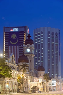 Images Dated 4th September 2009: Sultan Abdul Samad Building and Dayabumi complex, Merdeka Square, Kuala Lumpur
