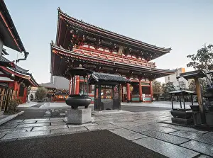 Pagodas Prints: Sunrise at Hozomon Gate in the Senso-Ji Buddhist temple complex (Asakusa Kannon)